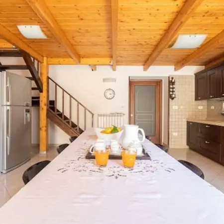 Casa Vacanze Operazione San Gennaro Holiday home