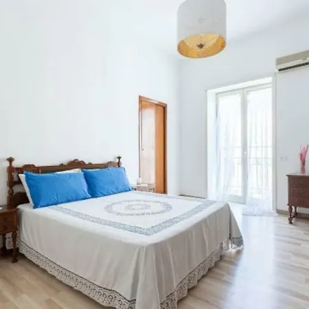Casa Vacanze Operazione San Gennaro * Naples