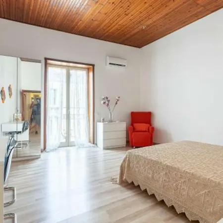 Holiday home Casa Vacanze Operazione San Gennaro *